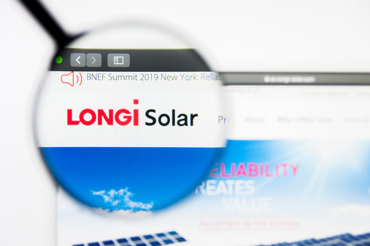 Los Angeles, California, USA - 8 April 2019: Illustrative Editorial of Longi Green Energy Technology website homepage. Longi Green Energy Technology logo visible on display screen.