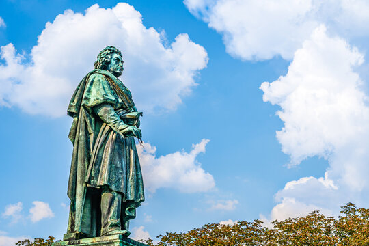 Beethoven Monument by Ernst Julius Hähnel, large bronze statue of Ludwig van Beethoven on Münsterplatz unveiled in 1845 on the 75th composer's birth aniversary in Bonn, North Rhine Westphalia, Germany