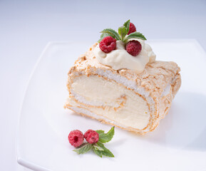 meringue cake