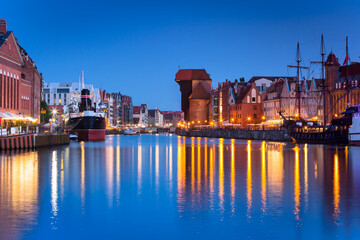 Fototapeta premium The old town of Gdansk with amazing architecture at dusk, Poland