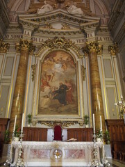 Innenraum der Kathedrale von Civitavecchia Italien