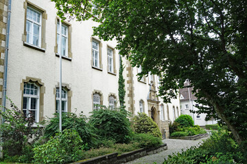 Fototapeta na wymiar Lüdenscheid Eingang vom alten Amtsgericht