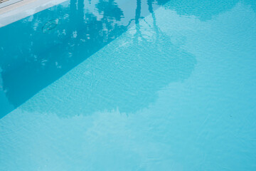 dettaglio di piscina turchese 