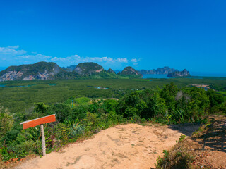 Fototapeta na wymiar Overlook the jungle and islets in Phang Nga bay