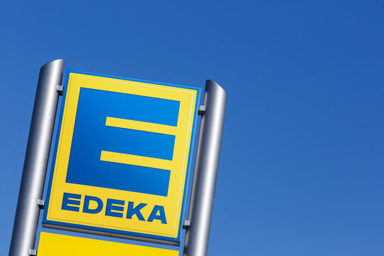 Edeka logo sign supermarket copyspace copy space food shop discounter