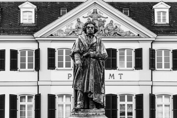 Beethoven Monument by Ernst Julius Hähnel, large bronze statue of Ludwig van Beethoven unveiled on Münsterplatz in 1845 on the 75th composer's birth aniversary in Bonn, North Rhine-Westphalia, Germany