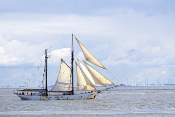 Fototapeta na wymiar Sailing the North Sea