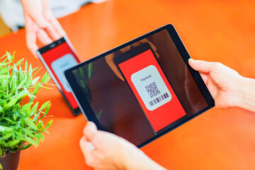 QRコード決済　スマホ決済　非接触決済　キャッシュレス　【ウィズコロナのニューノーマル】