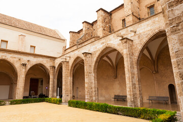 Fototapeta premium Arches in the courtyard of the University of Valencia, Spain.