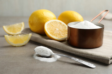 Baking soda and cut lemons on light table
