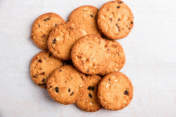 Freshly baked cookies with raisins and cashew nuts