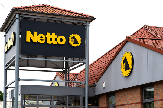 Exterior view of the supermarket Netto.