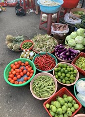Marché de fruits et légumes à Hué, Vietnam