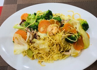 Nouilles chinoise aux crevettes