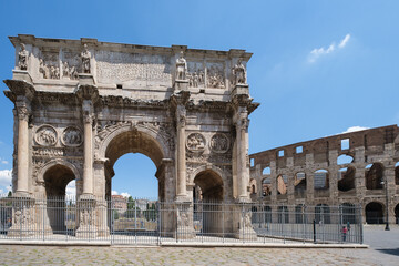 Obraz premium Costantine Triumph Arc and Colosseum, Rome, Lazio, Italy