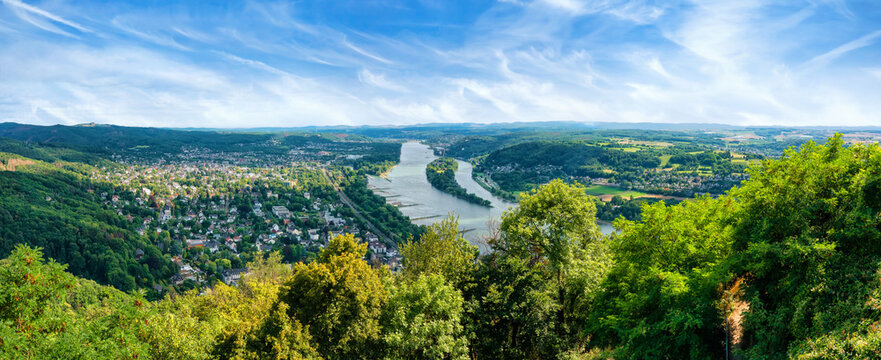 Aerial view from the Drachenfels in Koenigswinter to the Rhine valley, Bad Honnef and Grafenwert