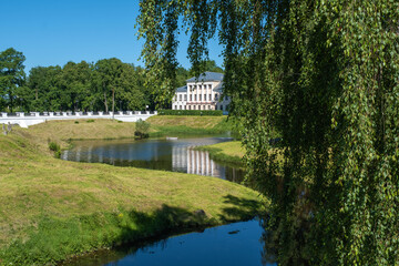 Obraz premium View of the Uglich Museum with white columns and the Stone Stream.