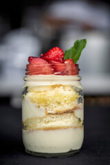 cheesecake with strawberries