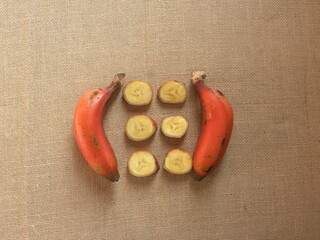Red color whole ripe Cavendish bananas
