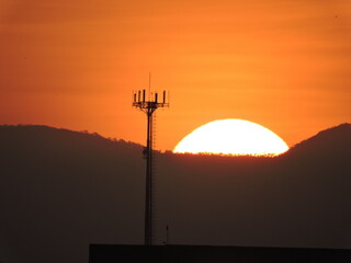 Obraz premium sunset in the mountains in brazil