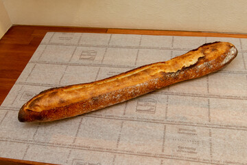 焼きたてのバゲット　フランスパン