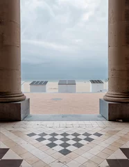 Foto op Plexiglas Koninklijke galerijen en strand in Oostende, België. © Erik_AJV