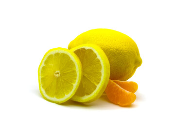 The two lemon slices and two slices of Mandarin
