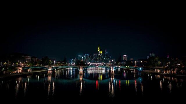4k time lapse from Frankfurt / Main with the old bridge and the skyline at night.