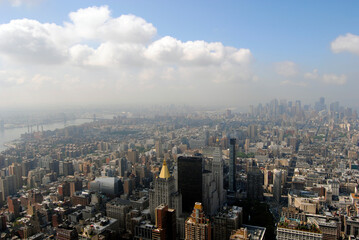 Vista de edificios altos en nueva york