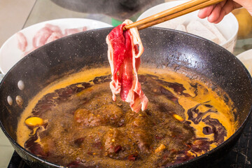 Hot and spicy red oil hot pot