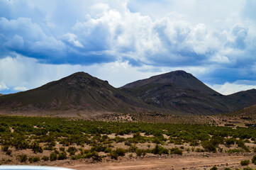 monta&ntilde;as bolivianas