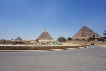 Fototapeta na wymiar KI cairo EGYPT ひとり旅　日常の風景2 ピラミッド
