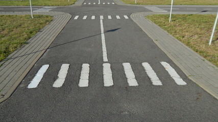 Obraz premium pedestrian crossing road