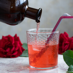Refreshing rose drink, Oriental herbal beverage
