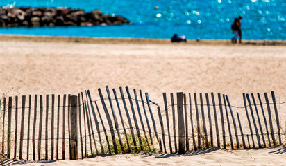 Palissade sur la plage de Sète, France