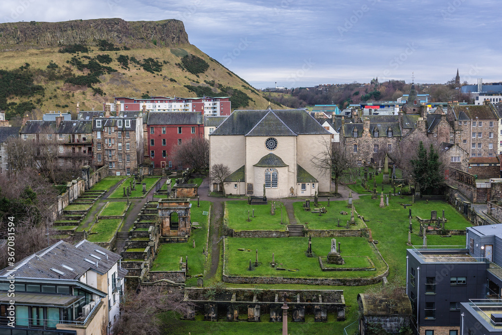 Wall mural Canongate Church and cemetery in the Old Town of Edinburgh city, Scotland, UK