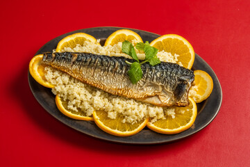 クスクスと岩塩焼きのサバ　北アフリカ／中東料理 couscous and salt mackerel