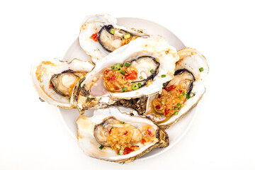 Roasted oysters with minced garlic