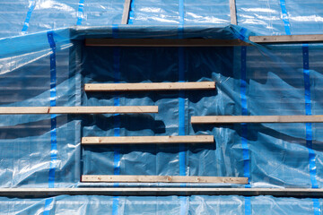 Baustelle, Dach, Dachsanierung, Blaue Abdeckplane