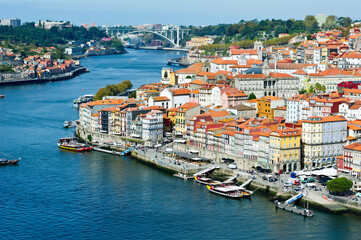 Fototapeta na wymiar Porto and Vila Nova de Gaia, Northern Portugal