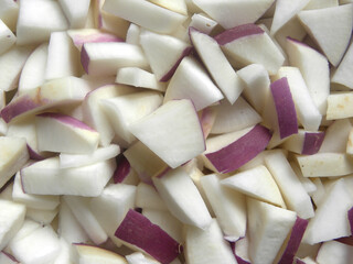 White and purple color diced cut ripe Turnip root
