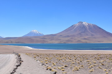 Lagunas altiplánicas en San Pedro de Atacama