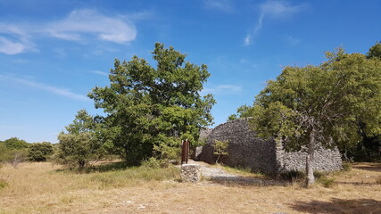 Le BEAUCET (Vaucluse)