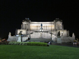  Piazza Venezia at night