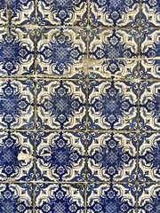 seamless damask tile pattern