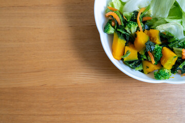 緑黄色野菜サラダ