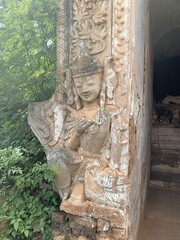 Sculpture du temple Shwe In Dein au lac Inle, Myanmar	