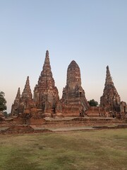 Fototapeta premium Wat Chai Watthanaram à Ayutthaya, Thaïlande