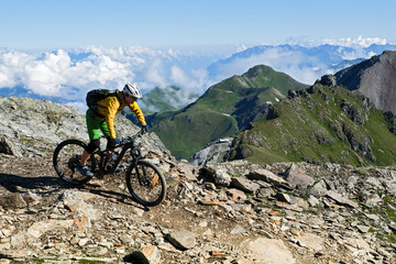 Alpine downhill mountainbiking in the Région of Lenzerheide, Arosa, Switzerland, Europe