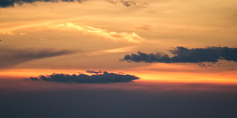 Obraz premium sunset over the river